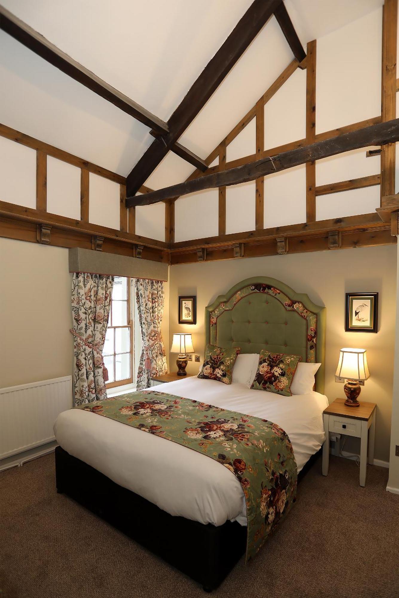The Castle Of Brecon Hotel, Brecon, Powys Ngoại thất bức ảnh