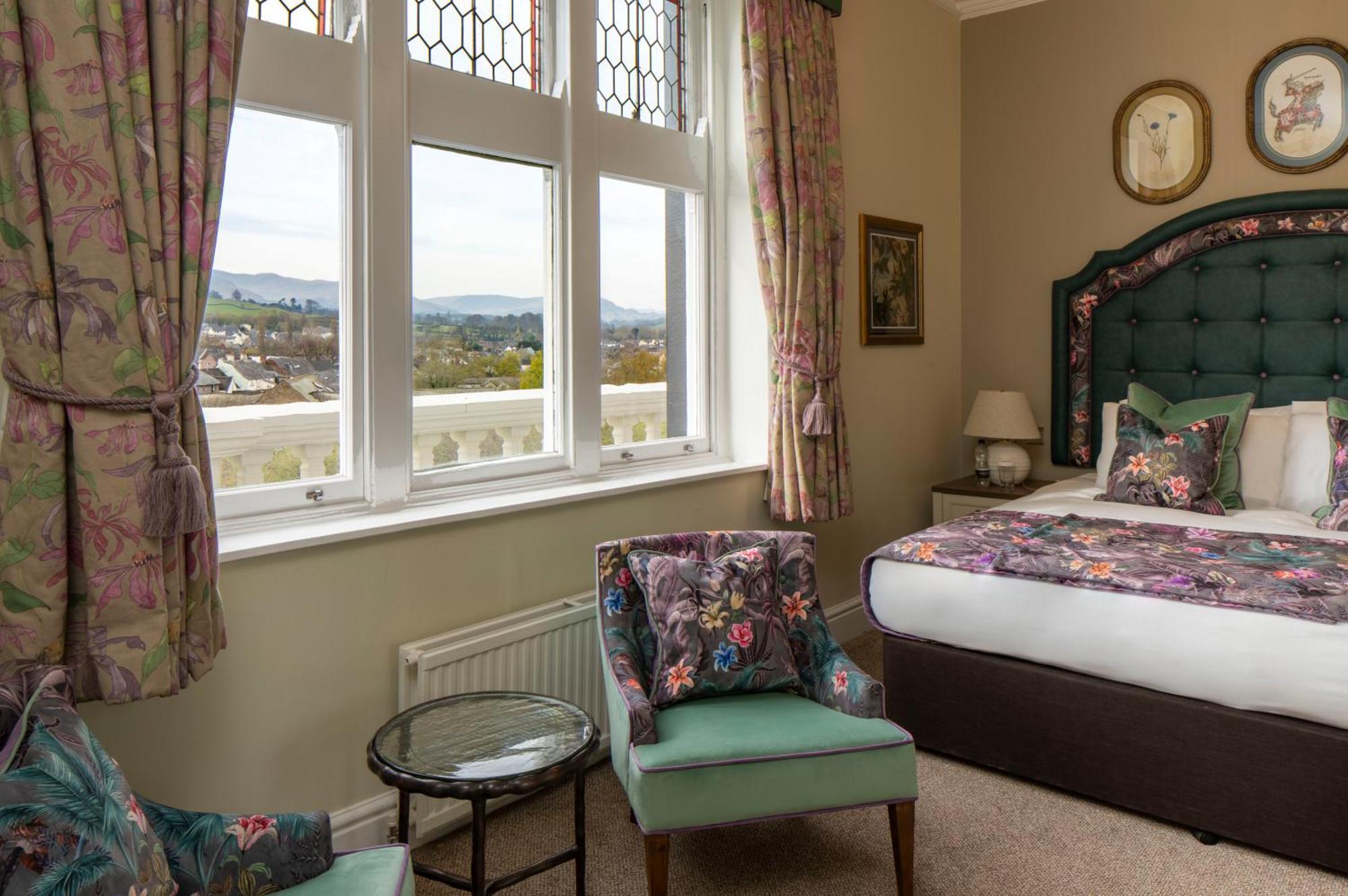 The Castle Of Brecon Hotel, Brecon, Powys Ngoại thất bức ảnh