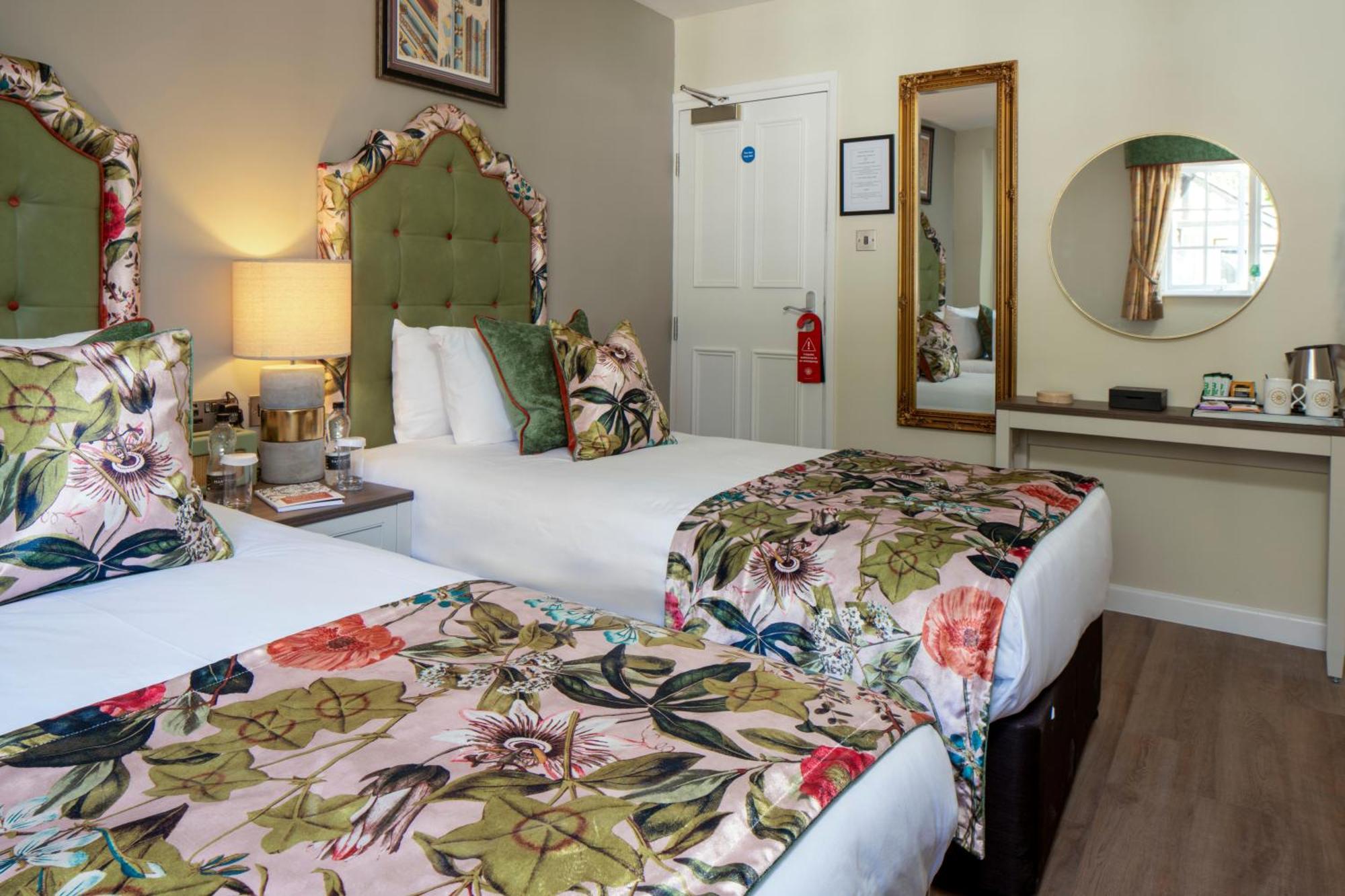The Castle Of Brecon Hotel, Brecon, Powys Ngoại thất bức ảnh