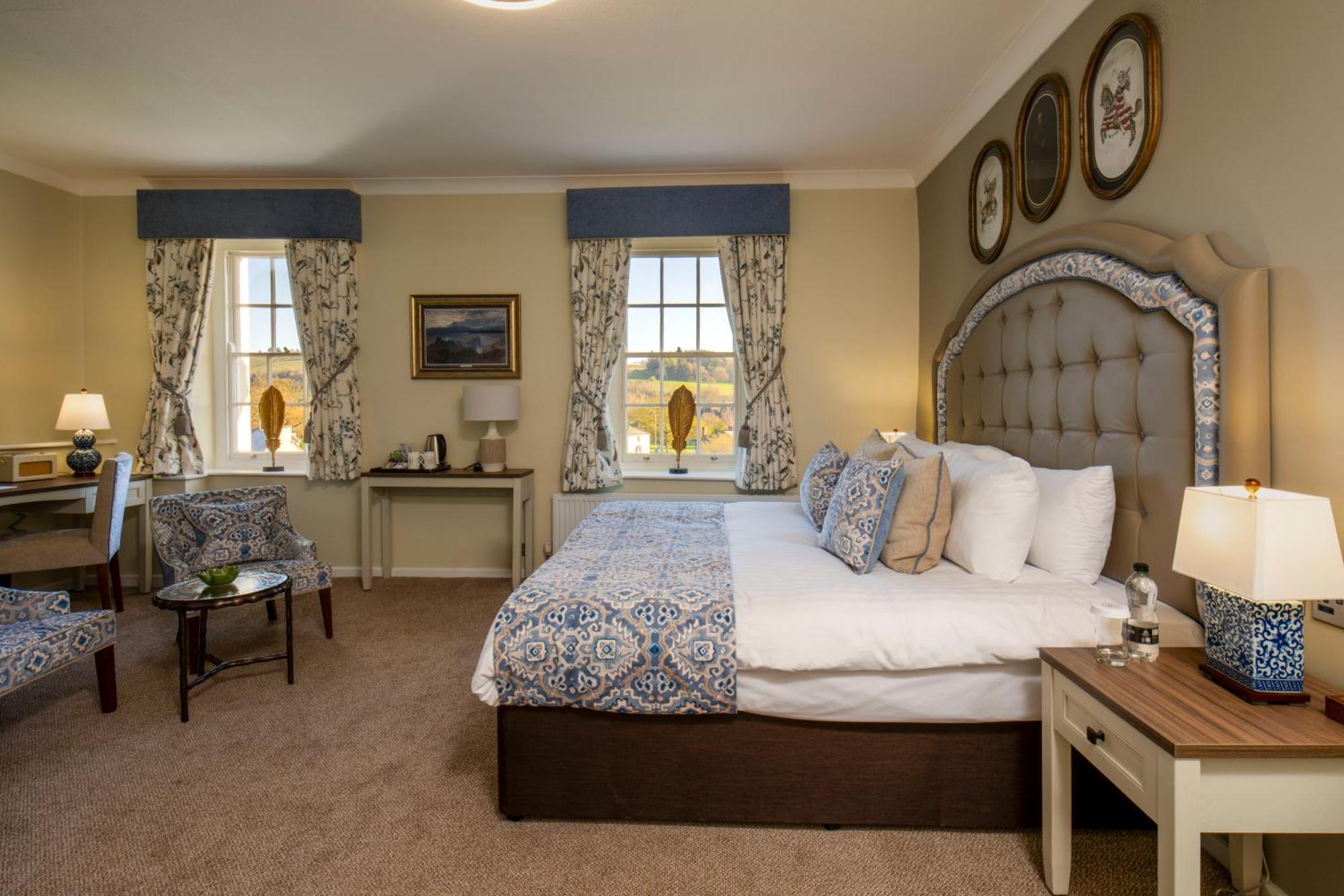 The Castle Of Brecon Hotel, Brecon, Powys Ngoại thất bức ảnh